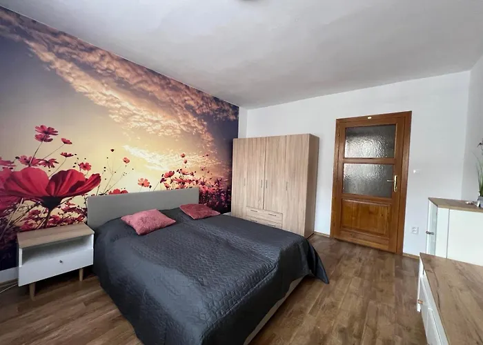 1 Jar-leto Apartment